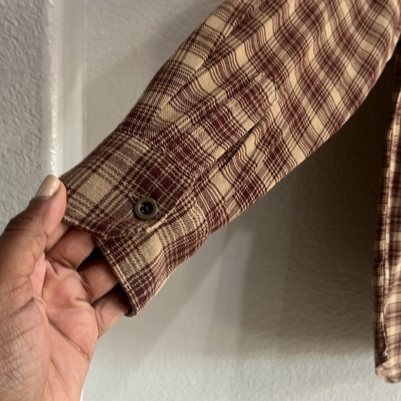 Men's Wrangler Cloud Flannel Free To Stretch Shirt Size Small Plaid Tan - Picture 9 of 11